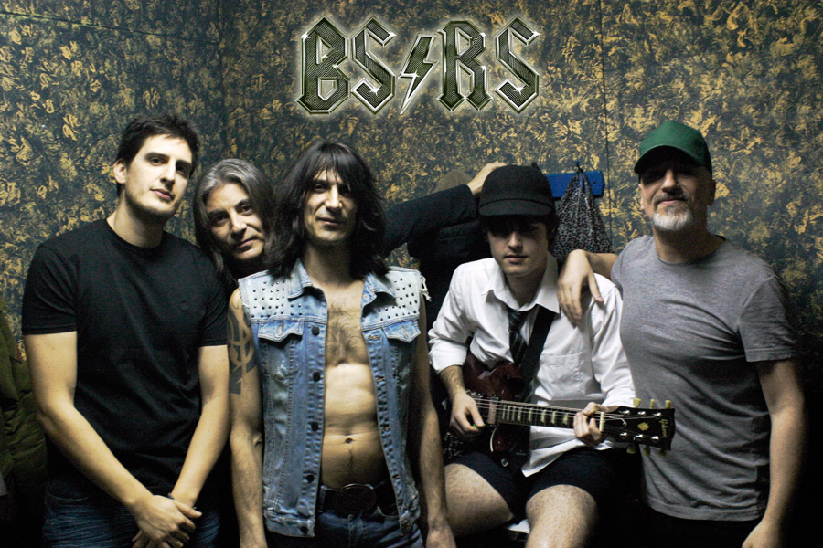Bon Scott, tributo a AC/DC