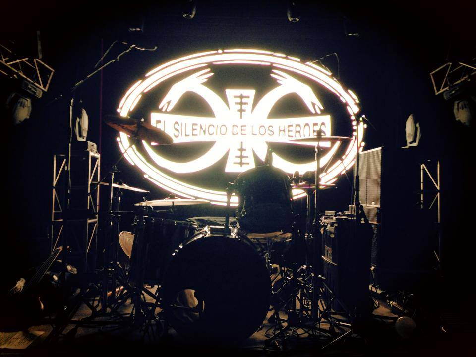El Silencio de los Héroes
