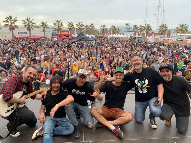 GRUPO DE VERSIONES